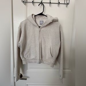 Aritzia TNA Cozy boxy cropped boyfriend hoodie